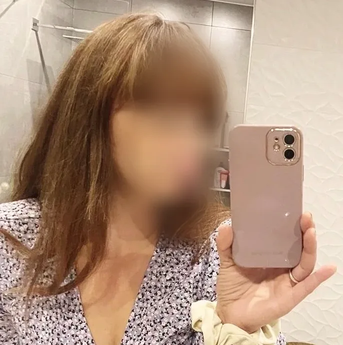 Iona, 34