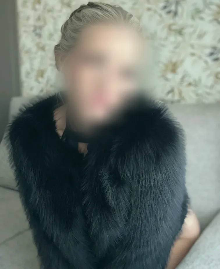 Megan, 32